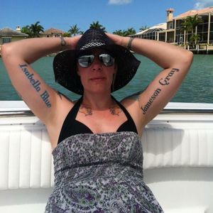 Meet your Posher, Dana